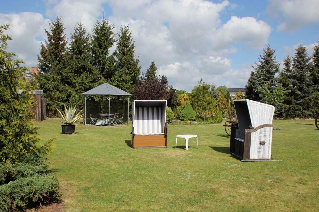 Ferienhof Alte Schmiede Goyatz-Guhlen ภายนอก รูปภาพ